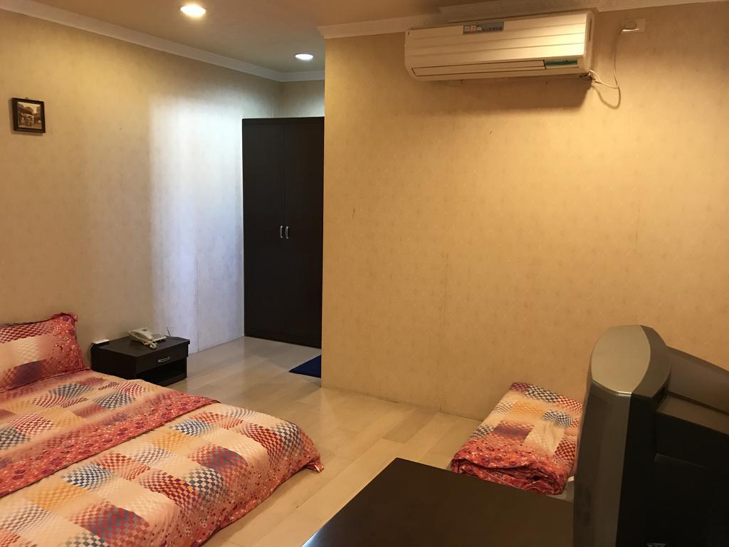 Hefeng Ting Homestay Heng-ch'un المظهر الخارجي الصورة